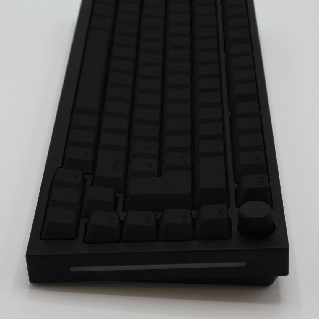 Black Backlit German Keycaps - ISO-DE - Windows & Mac - kromekeycaps