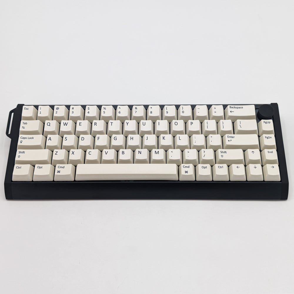Off White QWERTY PBT keycaps on a mechanical keyboard, featuring OEM profile keys with White, Cream, Beige and Off White Keycaps