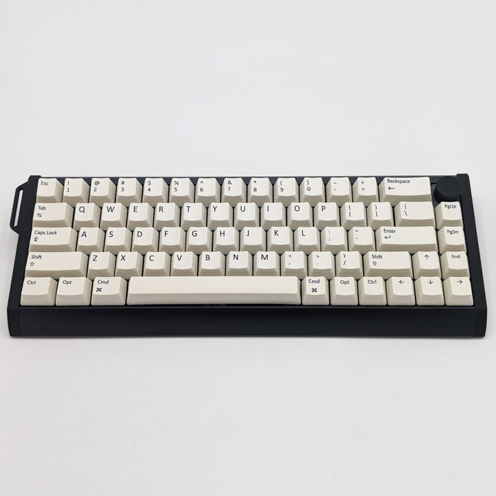 Off White QWERTY PBT keycaps on a mechanical keyboard, featuring OEM profile keys with White, Cream, Beige and Off White Keycaps