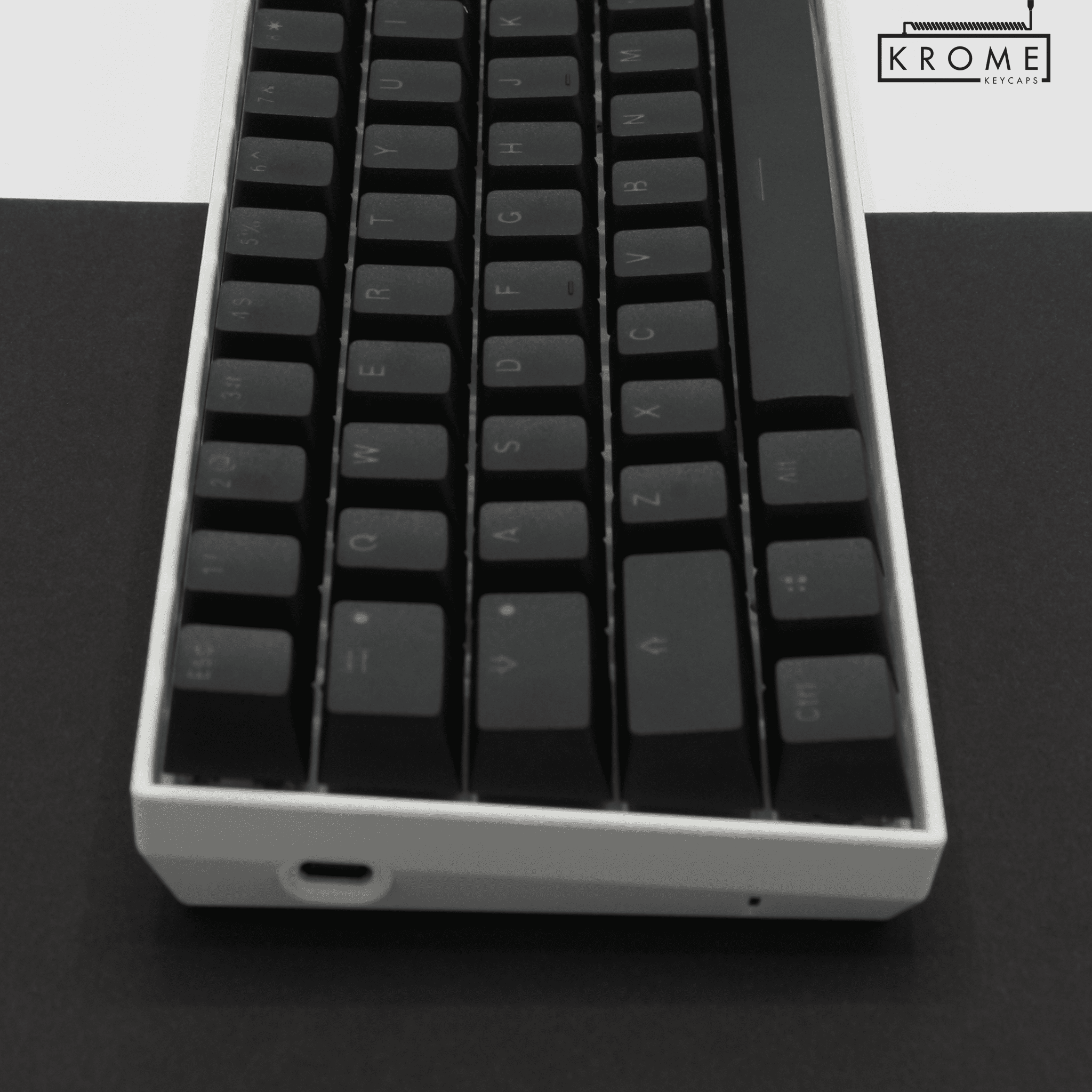 Black UK & Japanese Dual Language PBT Keycaps - 65/75% – Krome