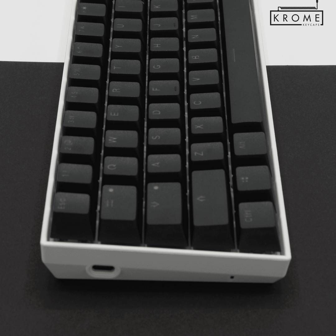 Black PBT Hungarian Keycaps - ISO-HU - 65/75% Sizes - Dual Language Keycaps - kromekeycaps