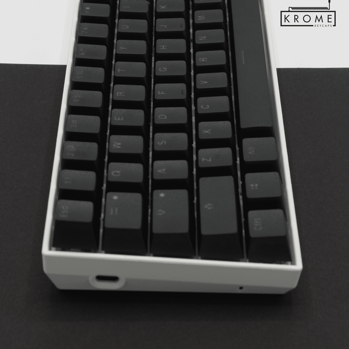 Black UK Dual Language PBT Keycaps - 65/75% Krome Keycaps LTD Single Colour, UK