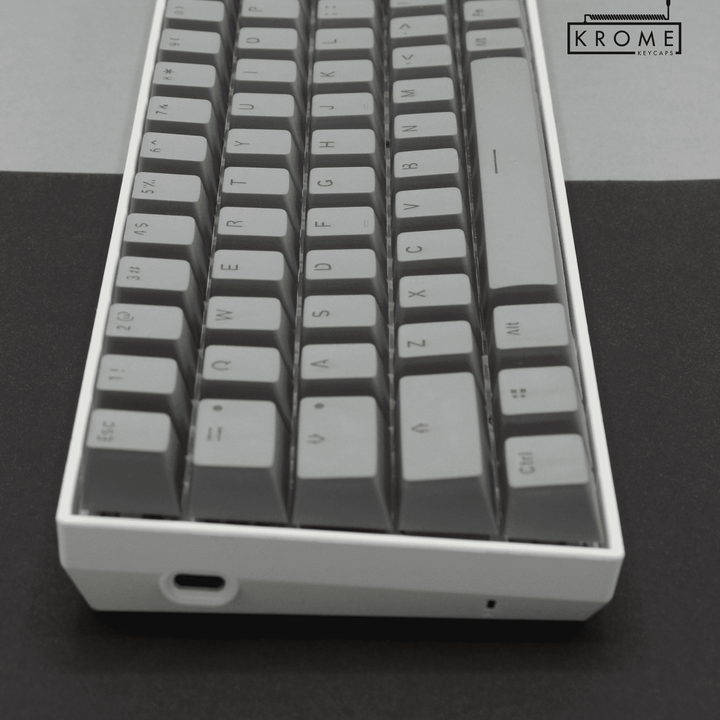 Grey Italian (ISO-IT) Dual Language PBT Keycaps - 65/75% Krome Keycaps LTD italian